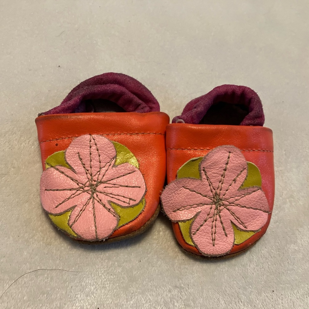Starry Knight Handmade Leather Pink and Orange Flower Moccasins